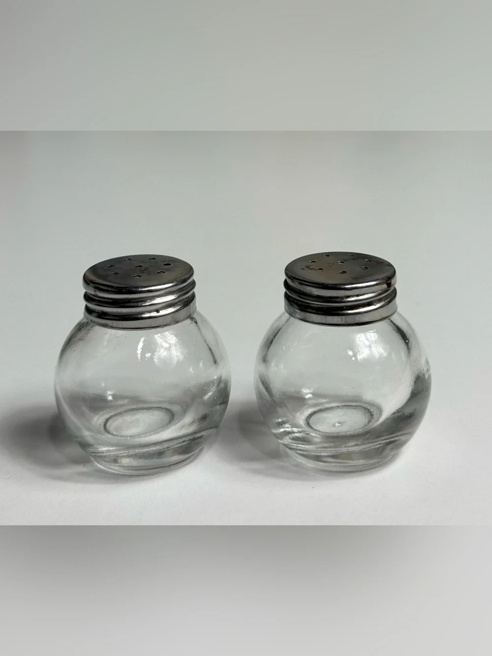 Small Clear Glass Salt and Pepper Shakers with Silver Lids - Set of 2